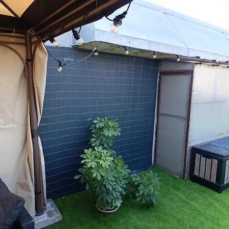 Apartment Urban Eden - Rooftop Terrace Bukarest